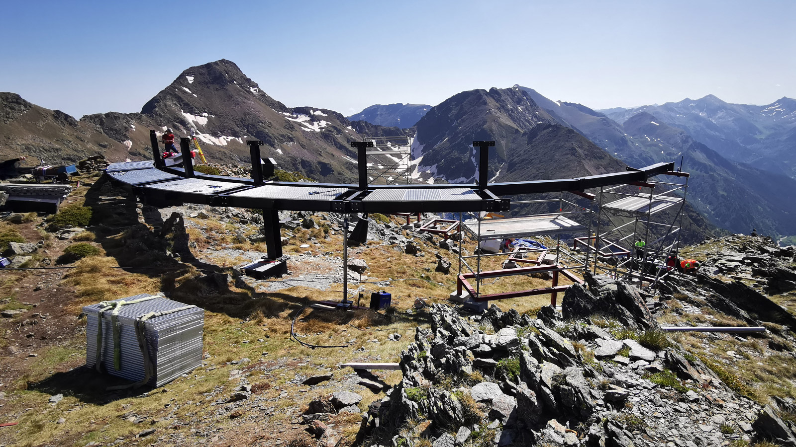 Tristaina Solar Viewpoint | Culleré Sala Structures